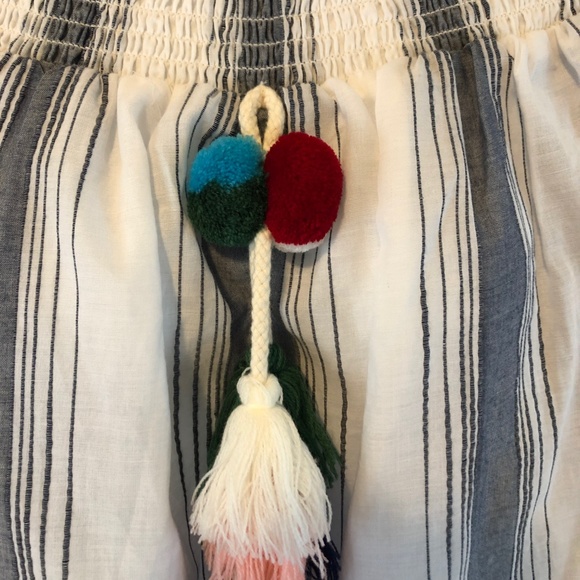 Anthropologie Lilka pom pom tassel Playa Blouse - Picture 5 of 8